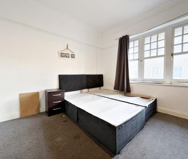 5 bedroom flat to rent - Photo 3