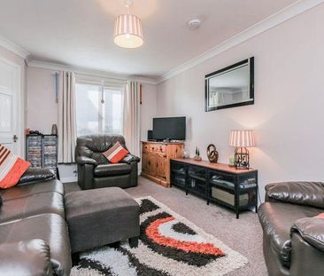 2 bedroom terraced house to rent - Photo 6