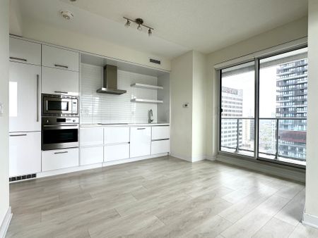 For Lease - 2221 Yonge Street Unit# 3102, Toronto, Ontario - Photo 4