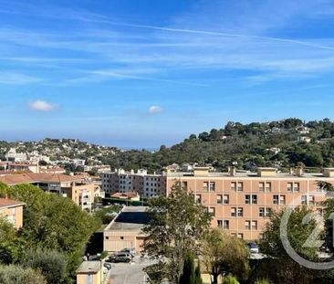 Location Appartement 2 pièces 66m² LE GOLFE JUAN 06220 - Photo 3
