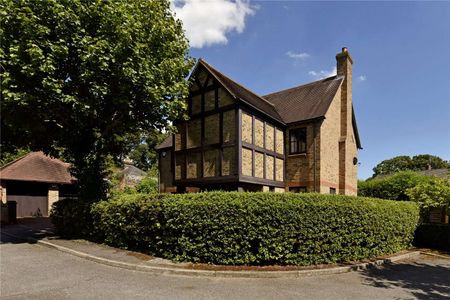 Modern five bedroom detached family houses in a cul-de-sac location - Photo 4