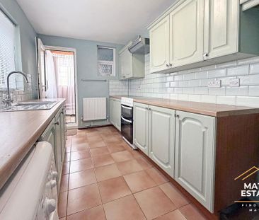 2 bedroom terraced house to rent - Photo 5