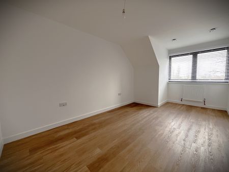 Queen Street Close, March - Photo 4