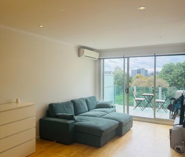 West Melbourne - Photo 5