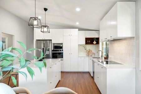 Effortless Low-set Living in "Sinnamon Glade Estate" - Photo 4