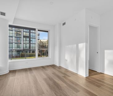 For Lease - 333 Sunseeker Avenue Unit# 201, Innisfil, Ontario - Photo 1