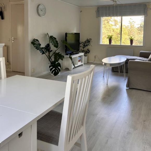 Färentuna - 3rok - tillsv - 14.375kr/mån - Photo 1