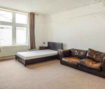 3 bedroom house share to rent - Photo 1