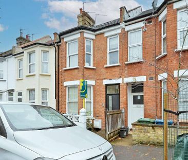 2 bedroom maisonette to rent - Photo 3