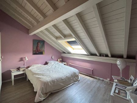 Charming semi-detached house with garden located in Epalinges - Photo 4