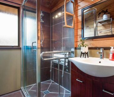 Three bedroom beauty! - Photo 6