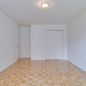 2 CH - 1 SDB - Saint-Eustache - $1,400 /mo - Photo 2