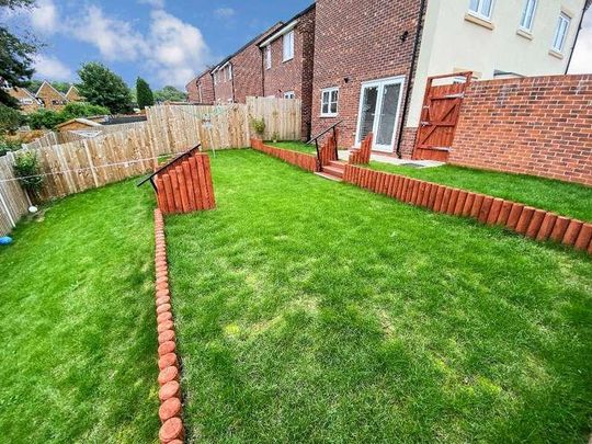 Spring Pool Meadow, Dudley, DY1 - Photo 1