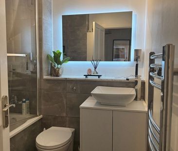 1 Bed Flat, Bakers Court, SE25 - Photo 4