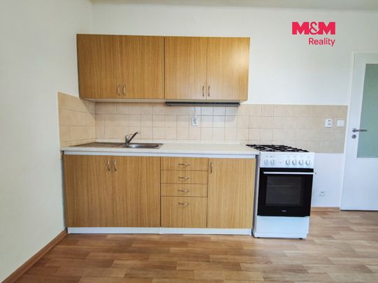 Pronájem bytu 2+1 50 m² - Photo 1