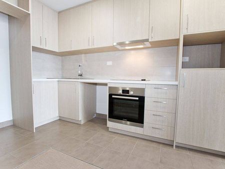 Stylish Modern Living - Photo 4