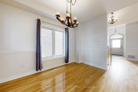 For Lease - 70 Earl Stewart Drive, Aurora, Ontario - Photo 3