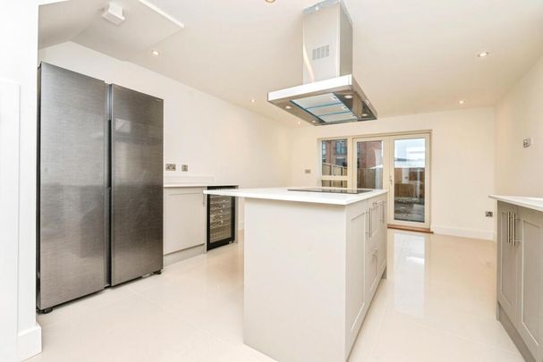 3 bedroom house to rent - Photo 1