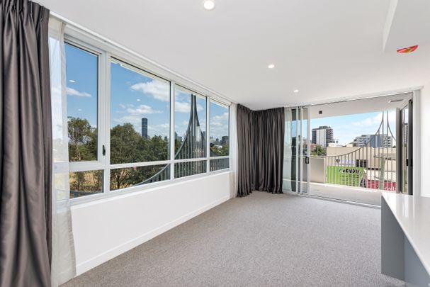 Amira Residences - 3 Months Unlimited Internet Free! - Photo 1