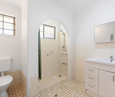 3 Bedroom Home with Spacious Backyard in Sought After Mermaid Waters - Photo 4