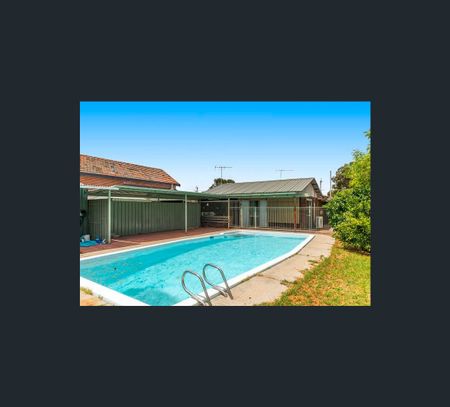 37 Ida Street, Bassendean, WA 6054 - Photo 4