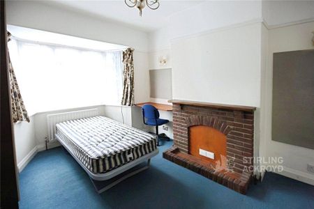 5 bedroom semi-detached house to rent - Photo 3