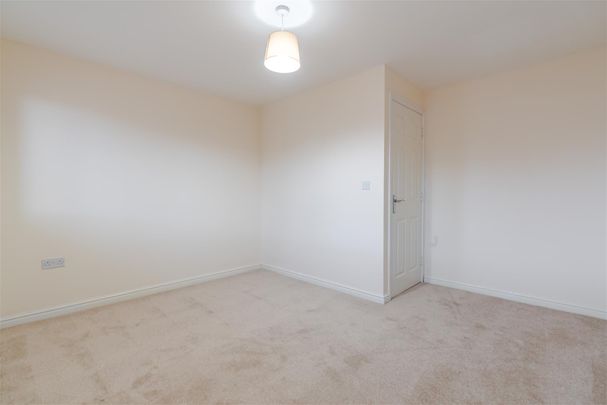 3 bed terraced house to rent in Iveston Avenue, Newcastle Upon Tyne, NE13 - Photo 1