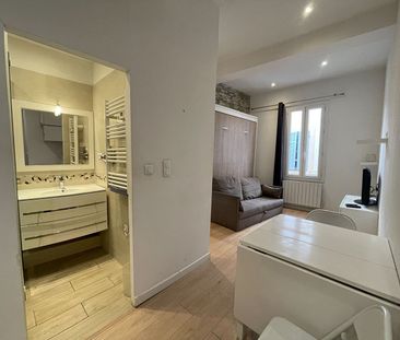 AIX EN PROVENCE - A LOUER - STUDIO MEUBLE - CENTRE VILLE D'AIX EN P... - Photo 2