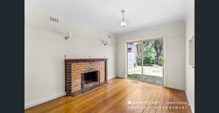 Bright & Spacious Home in Heidelberg Heights - Photo 3