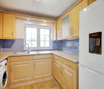 Hurworth Avenue, Langley, SL3 - Photo 5