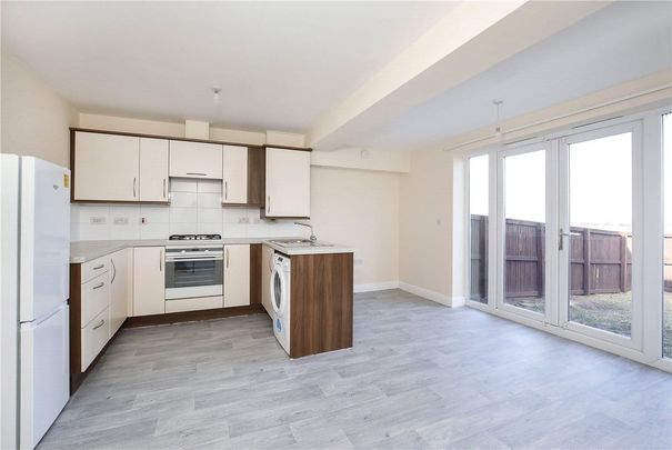 Recently redecorated and deceptively spacious three bedroom, three-storey terraced in this cul-de-sac on the sought after estate in Harworth. - Photo 1