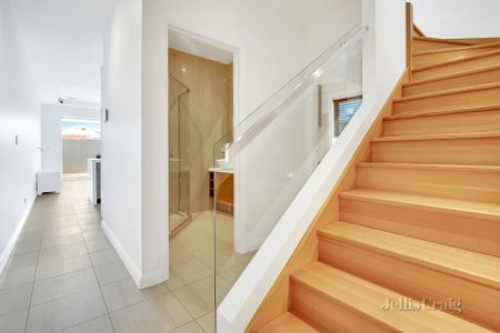 16 Methven Street, Brunswick East - Photo 2