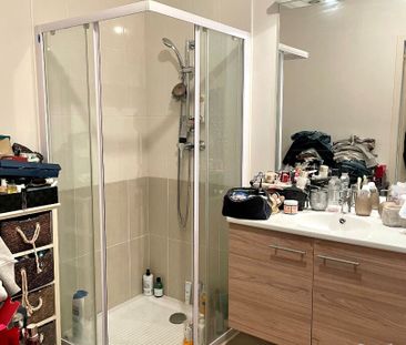 Location Appartement 3 pièces 68m² - Photo 5