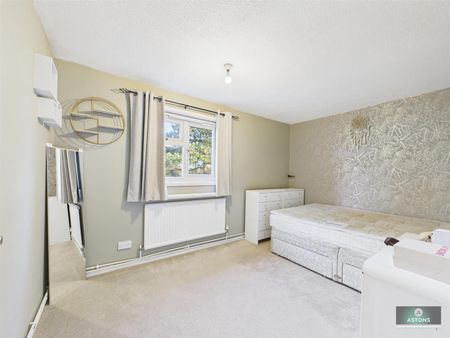 Byrd Road, Bewbush - Photo 3