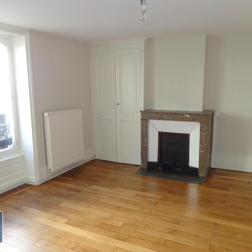 Location Appartement 4 pièces 79m² VILLEFRANCHE SUR SAONE 69400 - Photo 1