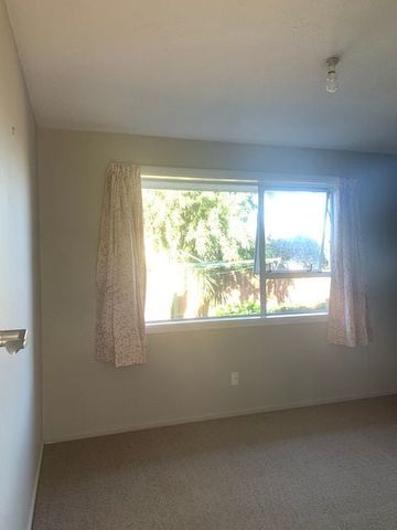 Quiet and Peaceful Home - Photo 5