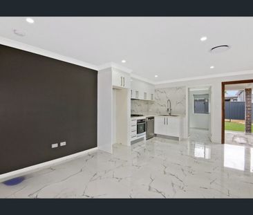 2 Bedroom Granny Flat - Great Location! - Photo 2