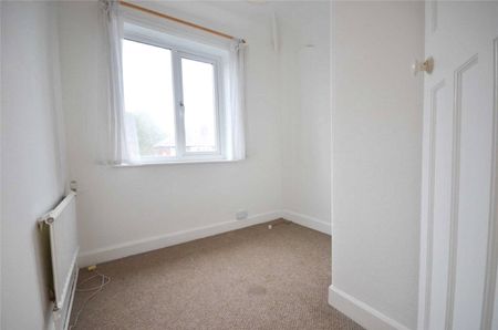 Marcliff Grove, Heaton Norris, Stockport, SK4 2AB - Photo 5