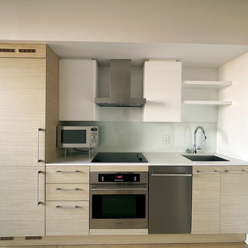 For Lease - 1030 King Street Unit# 608, Toronto, Ontario - Photo 1