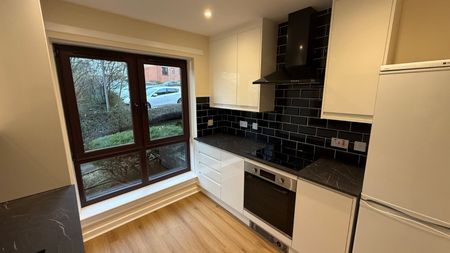 2 bedroom apartment to rent - Photo 5