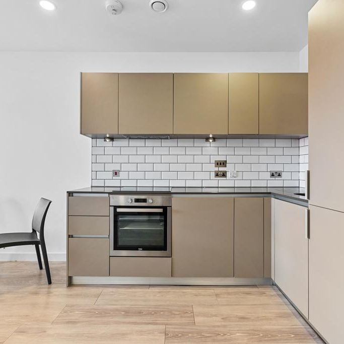 1 bedroom flat to rent - Photo 1