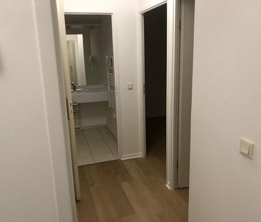 Location Appartement 3 pièces 56m² - Photo 5