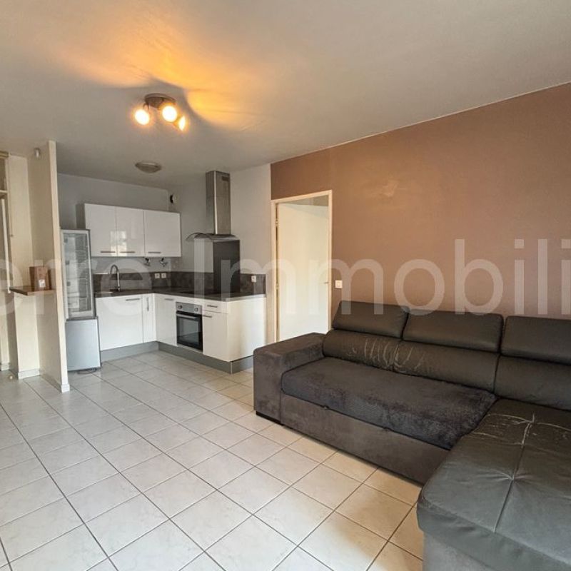 T2 PROCHE CENTRE VILLE +GARAGE - Photo 1