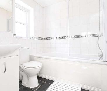Molyns Mews, Slough, SL1 - Photo 6