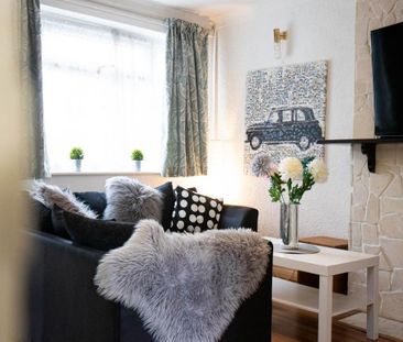 5 bedroom house to rent - Photo 2