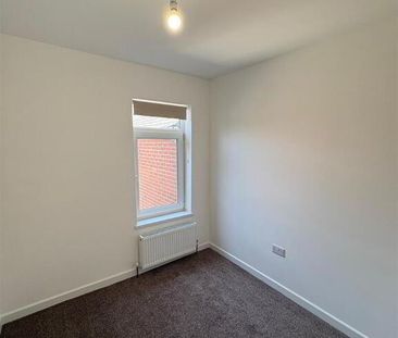 40 Clara Avenue, Belfast, BT5 5ER - Photo 2