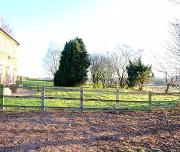 5 bedroom detached house to rent - Photo 4