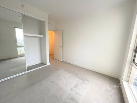 80/632 St Kilda Road - Photo 5