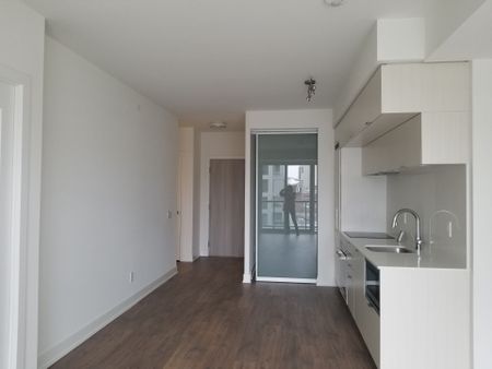 For Lease - 80 Vanauley Street Unit# 710, Toronto, Ontario - Photo 4