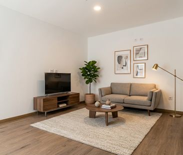 1 Bedroom Apartment in Liberdade Neighborhood - Photo 3